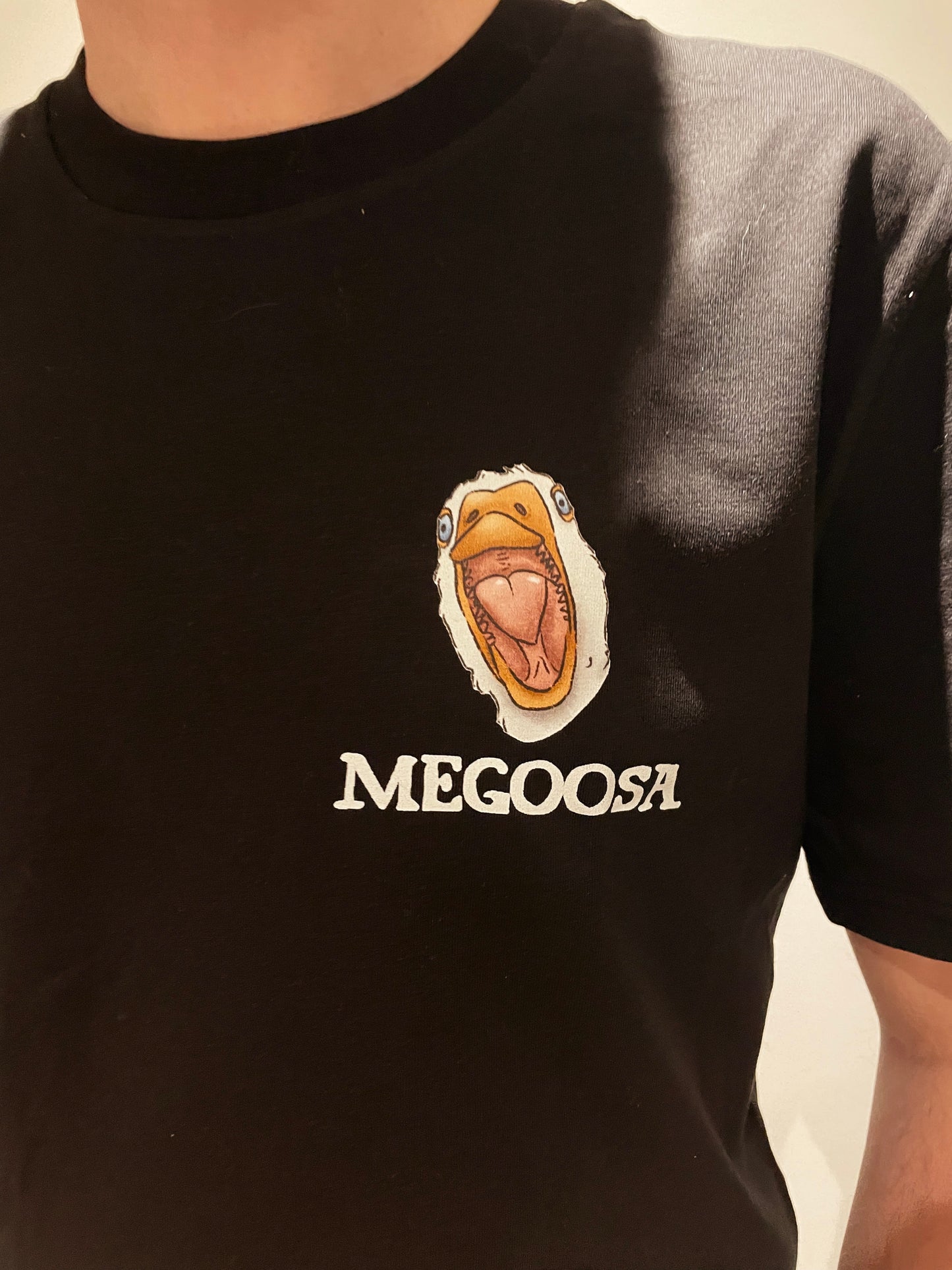 Megoosa T-shirt